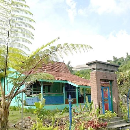 Jadul Village Resort Lembang Kültér fotó