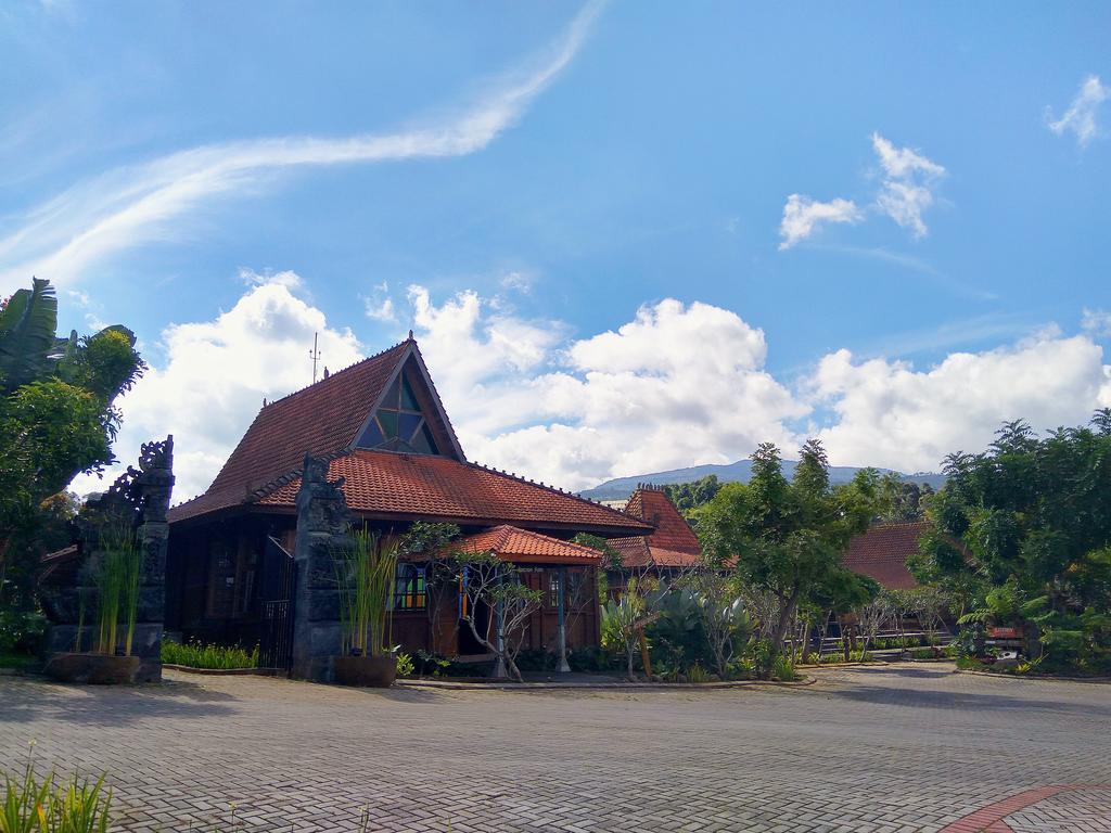 Jadul Village Resort Lembang Kültér fotó